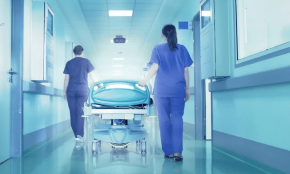 Πρώην κατάδικος έδωσε το νεφρό της στον αστυνομικό που την είχε συλλάβει «αρκετές φορές»